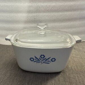 Vintage CorningWare Cornflower Blue 1 3/4 Quart Casserole Dish w/ Lid